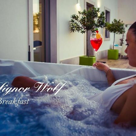 Dal Signor Wolf Bed & Breakfast Pezze Di Greco Exterior photo