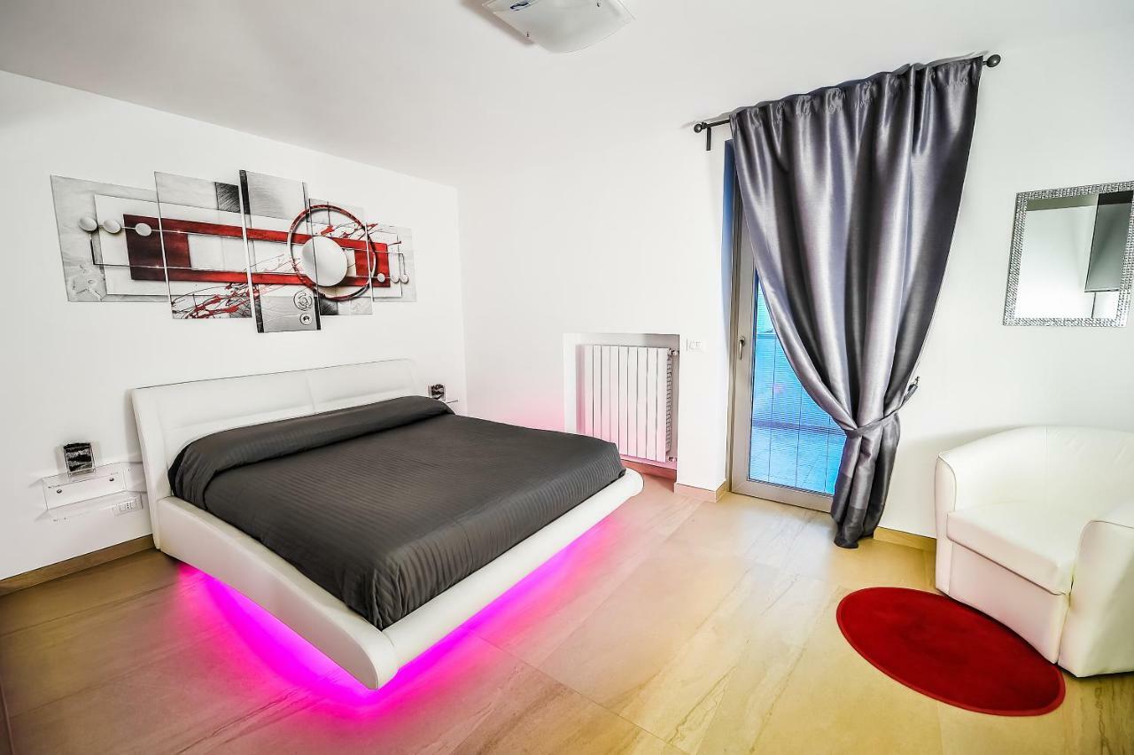 Dal Signor Wolf Bed & Breakfast Pezze Di Greco Exterior photo