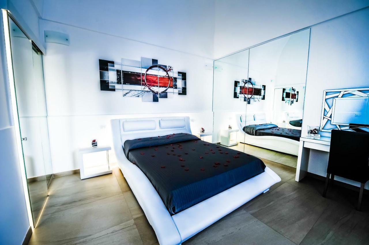Dal Signor Wolf Bed & Breakfast Pezze Di Greco Exterior photo